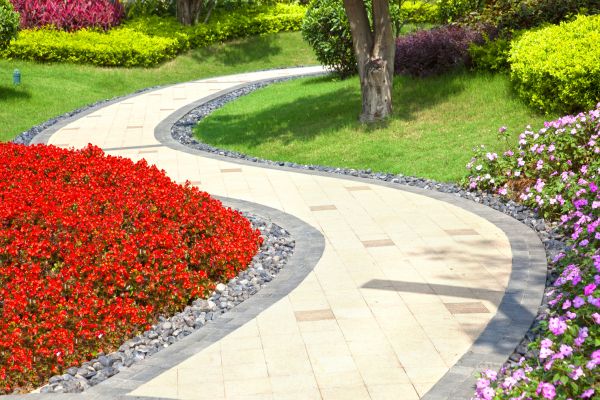 Cost of Garden Walkway Installation in Vallejo