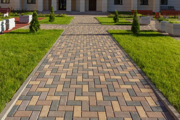 Cost of Paving Stones Installation in Vallejo