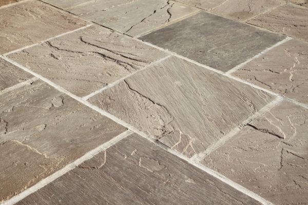 Cost of Paving Tile Installation in Vallejo